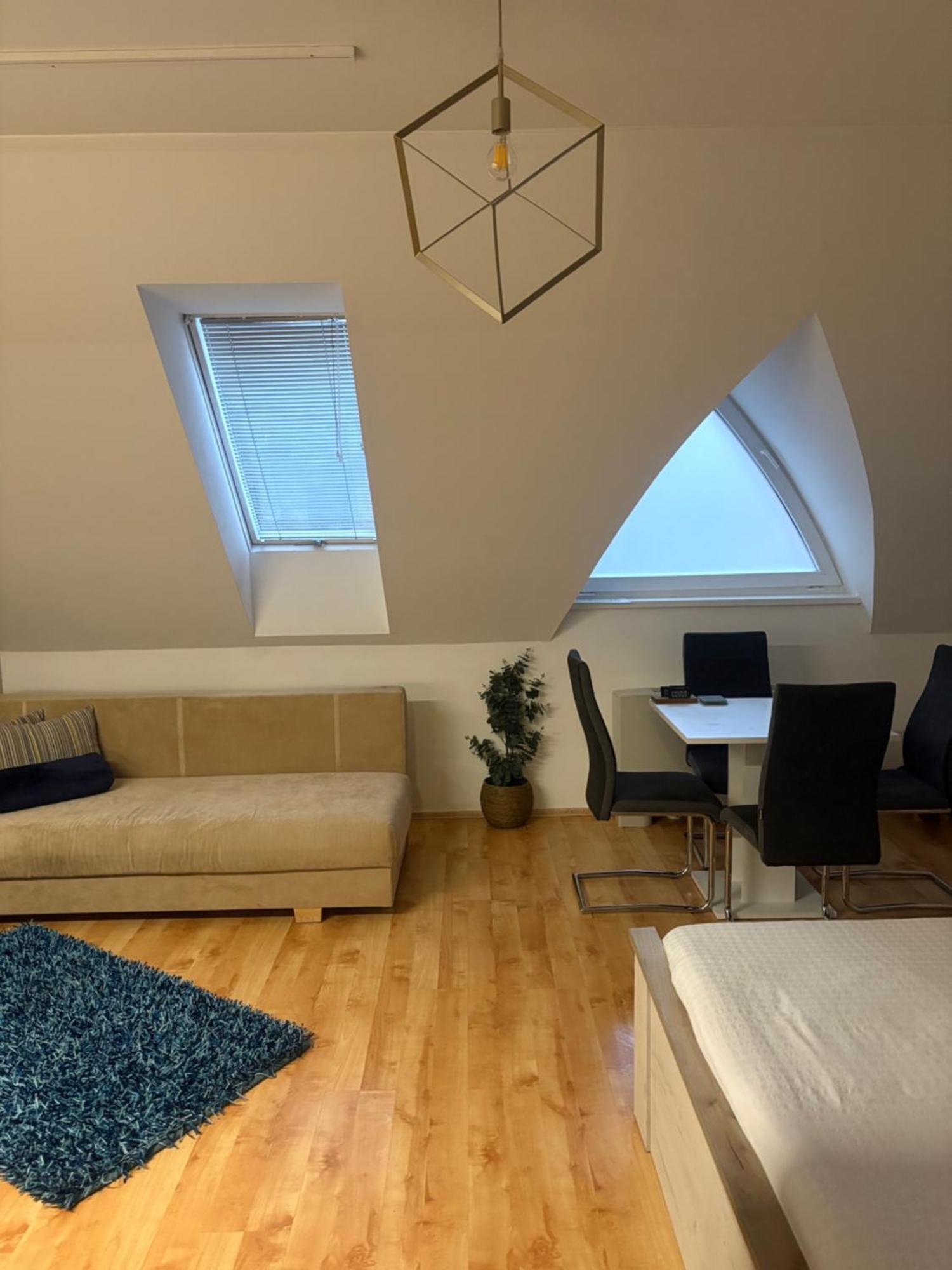 Grace Apartman Hajduszoboszlo Luaran gambar